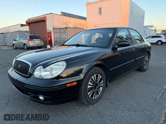 2004 Hyundai Sonata with VIN KMHWF25H94A000139, listed as a Copart auction lot 84455464 with 129,267 mi miles and Clean Title. Bid and sale history available at carsss.com. Image 2.