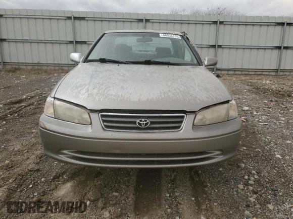 2000 Toyota Camry CE with VIN JT2BG22K6Y0471945, listed as a Copart auction lot 48932715 with Not Provided miles and Salvage Title. Bid and sale history available at DreamBid. Image 5.