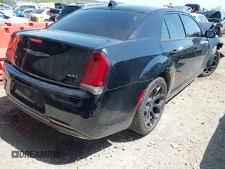 2019 Chrysler 300 Touring with VIN 2C3CCAAG8KH614299, listed as a IAAI auction lot 42008835 with 86,600 mi miles and . Bid and sale history available at DreamBid. Image 4.