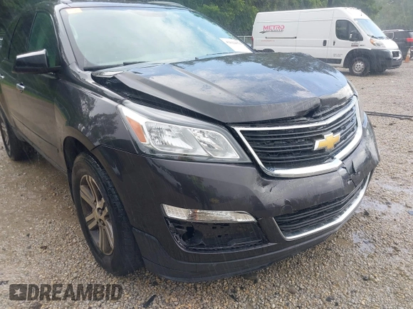 2017 Chevrolet Traverse LS с VIN 1GNKRFED3HJ234403, выставлен на аукционе IAAI как лот 42622072 с пробегом Не указан миль и . История ставок и продаж доступна на DreamBid. Изображение 6.