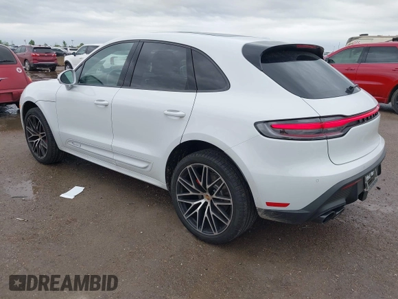 2025 Porsche Macan GTS with VIN WP1AG2A55SLB41796, listed as a IAAI auction lot 41936289 with 1,435 mi miles and . Bid and sale history available at DreamBid. Image 3.