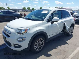 2016 FIAT 500X Lounge z VIN ZFBCFXDT0GP333273, wystawiony jako IAAI lot #42269130 z przebiegiem 98 707 mil mil oraz . Historia ofert i sprzedaży dostępna na DreamBid. Obrazek 17.
