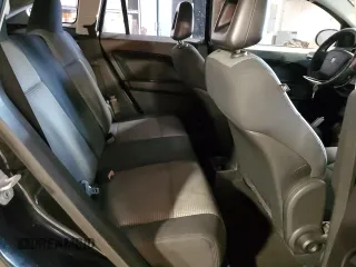 2008 Dodge Caliber SXT z VIN 1B3HB48B48D536773, wystawiony jako Copart lot #58044175 z przebiegiem 152 621 mil mil oraz Szkoda całkowita • Salvage title. Historia ofert i sprzedaży dostępna na DreamBid. Obrazek 10.