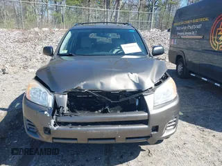 2011 Toyota RAV4 with VIN 2T3JF4DV1BW096753, listed as a IAAI auction lot 42064456 with 118,741 mi miles. Bid and sale history available at carsss.com. Image 12.