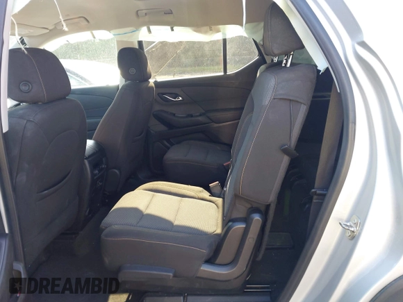 2020 Chevrolet Traverse LT Cloth z VIN 1GNERGKW3LJ319386, wystawiony jako IAAI lot #42308032 z przebiegiem 77 108 mil mil oraz . Historia ofert i sprzedaży dostępna na DreamBid. Obrazek 8.