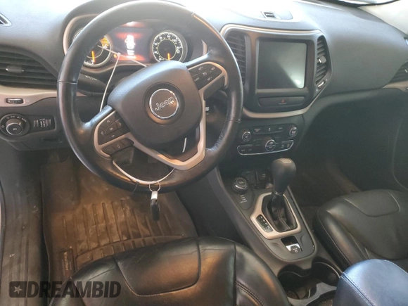 2017 Jeep Cherokee Limited with VIN 1C4PJMDB4HW543326, listed as a Copart auction lot 46492365 with 121,668 mi miles and Salvage title. Bid and sale history available at DreamBid. Image 8.