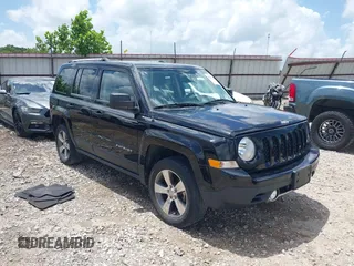 2016 Jeep Patriot Latitude with VIN 1C4NJRFB4GD809651, listed as a IAAI auction lot 42510212 with 47,887 mi miles and . Bid and sale history available at DreamBid. Image 1.