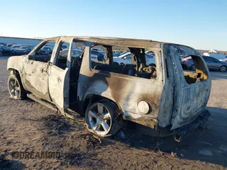 2012 Chevrolet Suburban LS with VIN 1GNSCHE03CR301182, listed as a IAAI auction lot 41416011 with 1 mi miles. Bid and sale history available at carsss.com. Image 3.