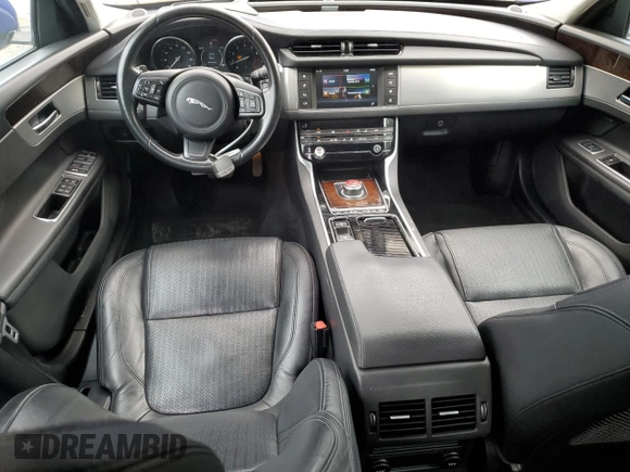 2017 Jaguar XF 35t Prestige with VIN SAJBK4BV4HCY46324, listed as a Copart auction lot 75867044 with 74,837 mi miles and Clean Title. Bid and sale history available at carsss.com. Image 8.