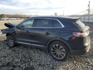 2022 Lincoln Nautilus Reserve with VIN 2LMPJ8KP7NBL17929, listed as a Copart auction lot 46405995 with 0 mi miles and Salvage Title. Bid and sale history available at carsss.com. Image 2.