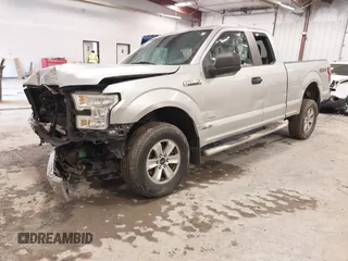 2015 Ford F-150 XLT with VIN 1FTEX1EP1FFD12282, listed as a IAAI auction lot 41743075 with 180,389 mi miles. Bid and sale history available at carsss.com. Image 2.