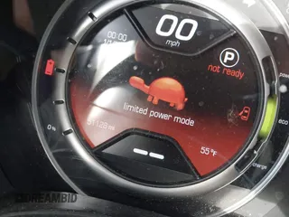 2016 FIAT 500e with VIN 3C3CFFGE5GT193201, listed as a IAAI auction lot 41605241 with 1 mi miles. Bid and sale history available at carsss.com. Image 10.