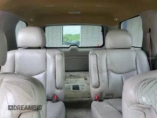 2004 GMC Yukon SLT z VIN 1GKEC13ZX4R203707, wystawiony jako Copart lot #56866075 z przebiegiem Nie podano mil oraz Szkoda całkowita • Salvage title. Historia ofert i sprzedaży dostępna na DreamBid. Obrazek 10.