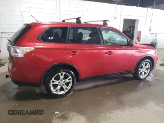 2015 Mitsubishi Outlander SE with VIN JA4AZ3A34FZ001820, listed as a Copart auction lot 53256555 with 131,124 mi miles and Salvage title. Bid and sale history available at DreamBid. Image 3.