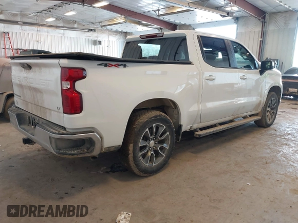 2024 Chevrolet Silverado 1500 LT with VIN 1GCPDKEK6RZ180439, listed as a IAAI auction lot 41602846 with 23,229 mi miles. Bid and sale history available at carsss.com. Image 4.