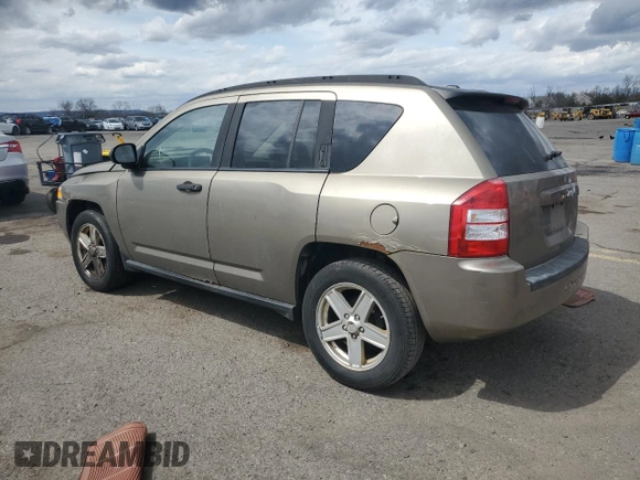 2007 Jeep Compass Sport with VIN 1J8FT47W17D141545, listed as a Copart auction lot 50924935 with 179,805 mi miles and Salvage Title. Bid and sale history available at carsss.com. Image 2.