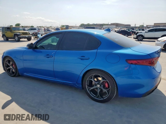 2019 Alfa Romeo Giulia with VIN ZARFAMAN3K7597993, listed as a Copart auction lot 53031435 with 39,556 mi miles and Salvage title. Bid and sale history available at DreamBid. Image 2.