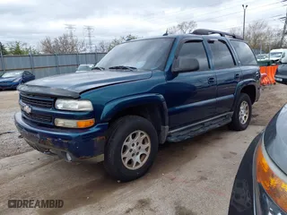 2005 Chevrolet Tahoe Z71 with VIN 1GNEK13Z95R255918, listed as a IAAI auction lot 42033067 with 236,936 mi miles. Bid and sale history available at carsss.com. Image 2.
