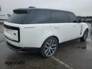 2023 Land Rover Range Rover with VIN SALK1BE71PA038180, listed as a Copart auction lot 55157005 with 10,629 mi miles and Salvage Title. Bid and sale history available at DreamBid. Image 3.