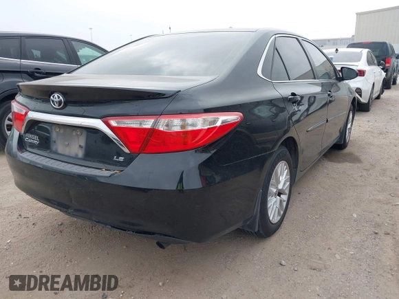 2017 Toyota Camry XLE with VIN 4T1BF1FK0HU344840, listed as a IAAI auction lot 41802154 with 132,807 mi miles. Bid and sale history available at carsss.com. Image 4.