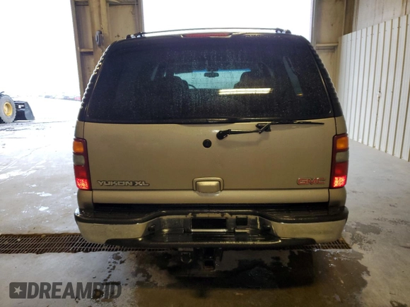 2003 GMC Yukon XL SLT with VIN 1GKEC16Z13J220775, listed as a Copart auction lot 44792445 with Not Provided miles and Clean Title. Bid and sale history available at carsss.com. Image 6.