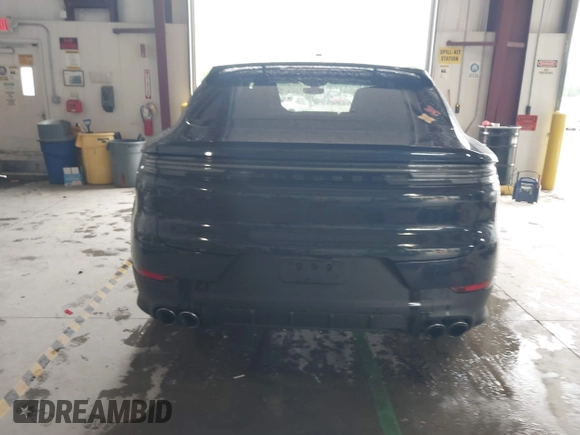 2024 Porsche Cayenne z VIN WP1BA2AY3RDA52863, wystawiony jako IAAI lot #42317622 z przebiegiem Nie podano mil oraz . Historia ofert i sprzedaży dostępna na DreamBid. Obrazek 16.