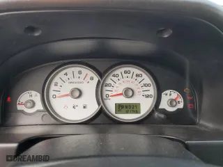 2007 Ford Escape XLS with VIN 1FMYU02Z97KB08307, listed as a Copart auction lot 87320234 with 121,746 mi miles and Salvage Title. Bid and sale history available at carsss.com. Image 9.