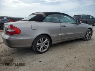 2009 Mercedes-Benz CLK 350 with VIN WDBTK56F79T102356, listed as a Copart auction lot 55977045 with 74,571 mi miles and Salvage Title. Bid and sale history available at DreamBid. Image 3.