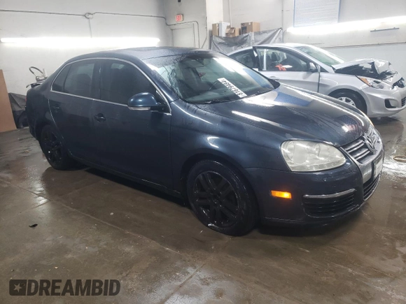 2005 Volkswagen Jetta 2.5L with VIN 3VWDF71K45M604483, listed as a Copart auction lot 81679484 with 138,926 mi miles and Salvage title. Bid and sale history available at DreamBid. Image 4.