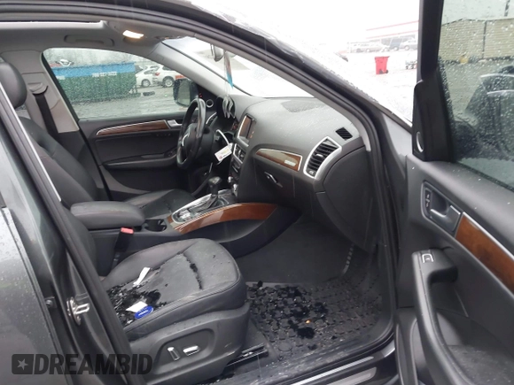 2016 Audi Q5 Premium Plus with VIN WA1D7AFP4GA149565, listed as a IAAI auction lot 41394280 with 81,915 mi miles. Bid and sale history available at carsss.com. Image 5.