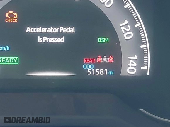 2022 Toyota RAV4 Hybrid XSE z VIN 4T3E6RFV4NU092518, wystawiony jako IAAI lot #42798470 z przebiegiem 51 581 mil mil oraz . Historia ofert i sprzedaży dostępna na DreamBid. Obrazek 15.
