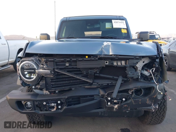 2024 Ford Bronco Black Diamond with VIN 1FMDE1BH2RLA96393, listed as a IAAI auction lot 42071431 with 213 mi miles and . Bid and sale history available at DreamBid. Image 13.