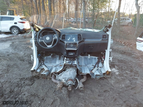 2019 Jeep Grand Cherokee Trailhawk with VIN 1C4RJFLG1KC613150, listed as a IAAI auction lot 41319993 with 1 mi miles. Bid and sale history available at carsss.com. Image 8.