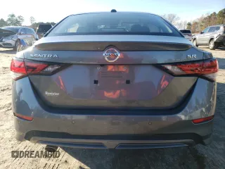 2021 Nissan Sentra SR with VIN 3N1AB8DV9MY330639, listed as a Copart auction lot 82703204 with 23,044 mi miles and Salvage Title. Bid and sale history available at DreamBid. Image 6.