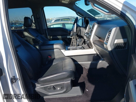 2016 Ford F-150 XLT with VIN 1FTEW1EP0GKD77457, listed as a IAAI auction lot 41843484 with 121,147 mi miles. Bid and sale history available at carsss.com. Image 5.