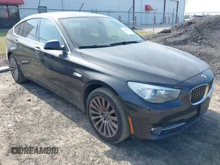 2013 BMW 5 Series GT 535i xDrive with VIN WBASP2C59DC339770, listed as a IAAI auction lot 42171135 with 106,625 mi miles. Bid and sale history available at carsss.com. Image 1.