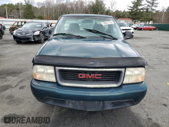 1998 GMC Sonoma with VIN 1GTCS1443W8522531, listed as a Copart auction lot 50527175 with 120,687 mi miles and Salvage Title. Bid and sale history available at carsss.com. Image 5.