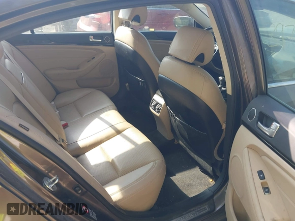 2014 Kia Cadenza Premium with VIN KNALN4D75E5146138, listed as a IAAI auction lot 39708948 with 106,767 mi miles. Bid and sale history available at carsss.com. Image 8.