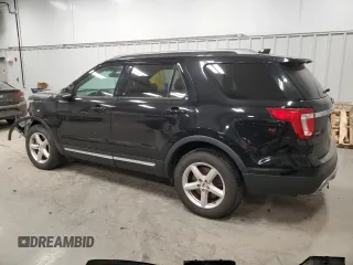 2017 Ford Explorer XLT with VIN 1FM5K8D80HGA66030, listed as a Copart auction lot 86068094 with 72,705 mi miles and Salvage Title. Bid and sale history available at carsss.com. Image 2.