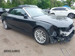 2012 Audi A5 Premium z VIN WAUCFAFH2CN009091, wystawiony jako IAAI lot #42369065 z przebiegiem 100 592 mil mil oraz . Historia ofert i sprzedaży dostępna na DreamBid. Obrazek 1.