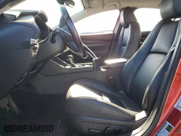 2019 Mazda 3 Preferred z VIN 3MZBPADL5KM112305, wystawiony jako Copart lot #57111105 z przebiegiem 63 011 mil mil oraz Szkoda całkowita • Salvage title. Historia ofert i sprzedaży dostępna na DreamBid. Obrazek 7.
