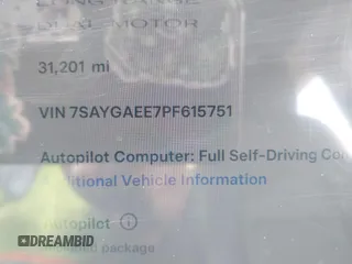 2023 Tesla Model Y Long Range with VIN 7SAYGAEE7PF615751, listed as a IAAI auction lot 42297819 with 31,201 mi miles and . Bid and sale history available at DreamBid. Image 9.