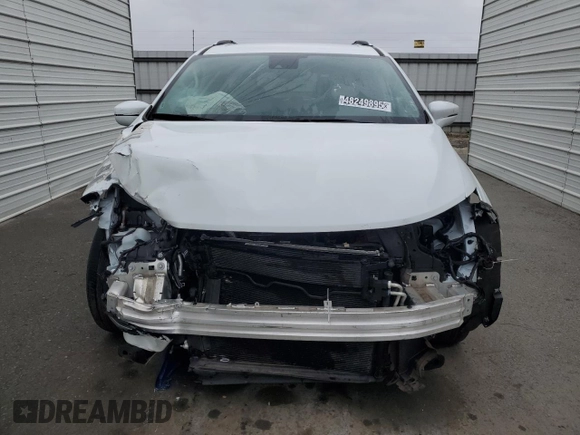 2021 Chrysler Pacifica Touring L with VIN 2C4RC1BG7MR606731, listed as a Copart auction lot 48249895 with 26,026 mi miles and Non Repairable. Bid and sale history available at DreamBid. Image 5.