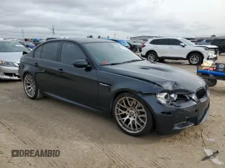 2011 BMW M3 z VIN WBSPM9C54BE202949, wystawiony jako Copart lot #45287265 z przebiegiem 78 524 mil mil oraz Szkody całkowita. Historia ofert i sprzedaży dostępna na DreamBid. Obrazek 4.