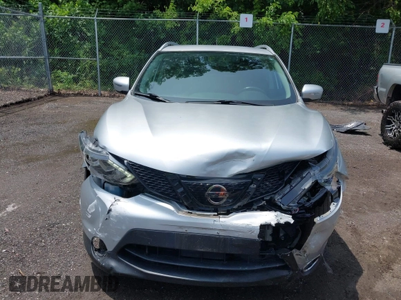 2017 Nissan Rogue SV with VIN JN1BJ1CR4HW122667, listed as a IAAI auction lot 42540290 with 69,459 mi miles and . Bid and sale history available at DreamBid. Image 12.