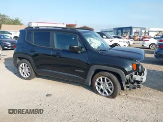 2019 Jeep Renegade Latitude z VIN ZACNJABB3KPK10108, wystawiony jako IAAI lot #42234825 z przebiegiem 61 793 mil mil oraz . Historia ofert i sprzedaży dostępna na DreamBid. Obrazek 1.