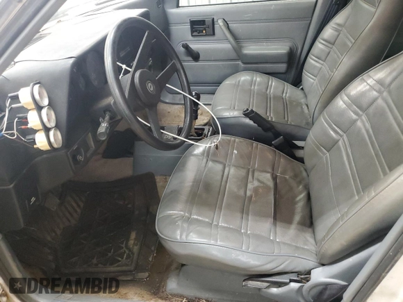 1987 Chevrolet Cavalier с VIN 1G1JC511XH7154372, выставлен на аукционе Copart как лот 62254405 с пробегом 433 621 миль миль и Списание • Salvage title. История ставок и продаж доступна на DreamBid. Изображение 7.