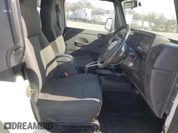 2006 Jeep Wrangler Sport Right Hand Drive with VIN 1J4F449S26P741397, listed as a Copart auction lot 41656585 with 205,683 mi miles and Clean Title. Bid and sale history available at carsss.com. Image 7.