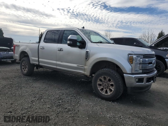 2019 Ford Super Duty F-250 SRW XL with VIN 1FT7W2BT1KEC88939, listed as a Copart auction lot 45234775 with 395,031 mi miles and Salvage Title. Bid and sale history available at carsss.com. Image 4.