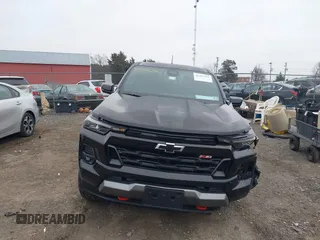 2024 Chevrolet Colorado 4WD Z71 with VIN 1GCPTDEK1R1300919, listed as a IAAI auction lot 41197636 with 536 mi miles. Bid and sale history available at carsss.com. Image 12.